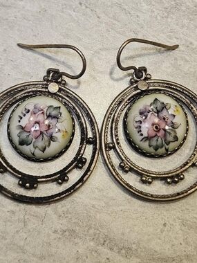 Vintage Handmade Russian Enamel Cloisonné Earrings Hand painted Flower Porcelain